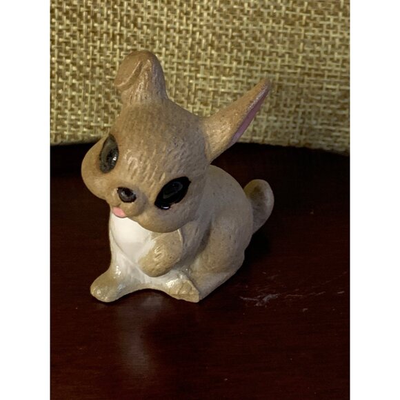 Bunny Rabbit miniature Porcelain figure Vintage M980 1.5 inch tall - Picture 8 of 10